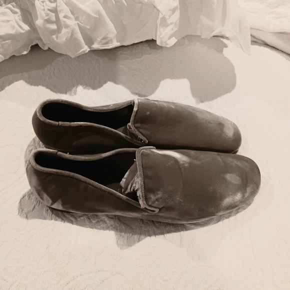 Vince Bray Velvet Loafer 8.5 - Picture 8 of 11